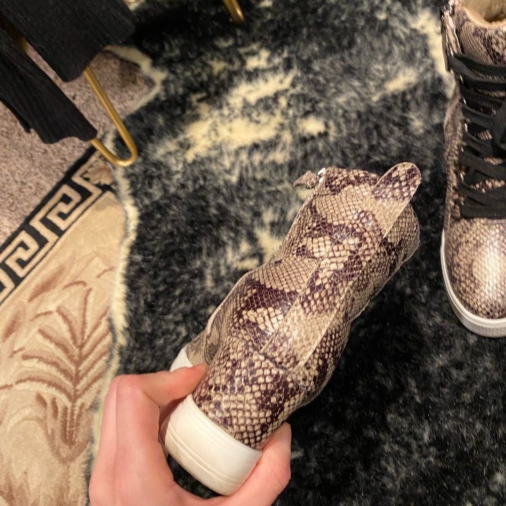 Snakeskin print sneaker wedge sneaker boot heels - Picture 10 of 16